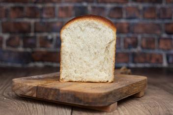 SOURDOUGH JAPANESE MILK BREAD - ful-filled